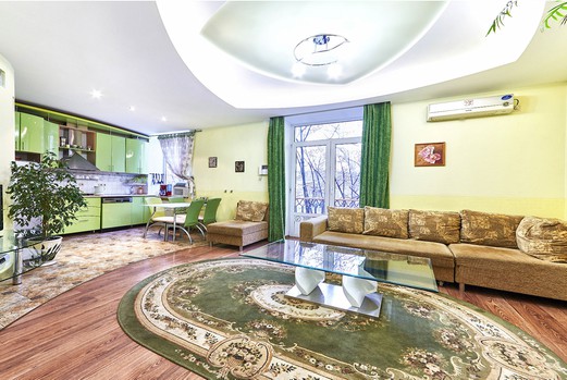 Аренда элитного жилья в Кишиневе: 3 комнаты, 2 спальни, 70 m²