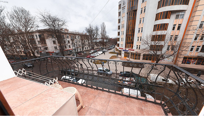 Piano Grande Apartment è un appartamento di 3 stanze in affitto a Chisinau, Moldova