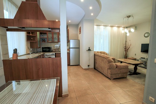 Аренда квартиры для пар в Кишиневе: 2 комнаты, 1 спальня, 60 m²
