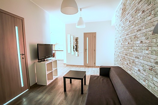 Available rent for students near Medicine University: 3 rooms, 2 bedrooms, 80 m²