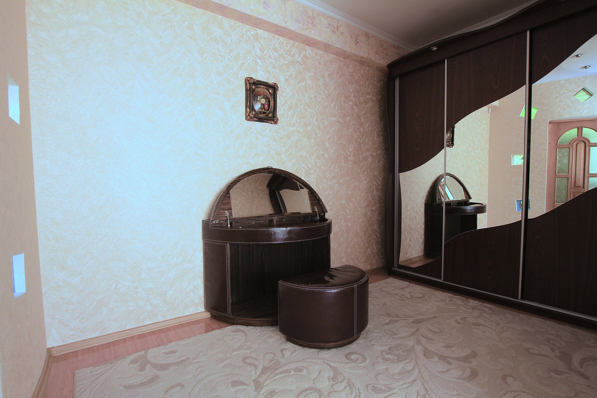 Anestiade Studio is a 1 room apartment for rent in Chisinau, Moldova