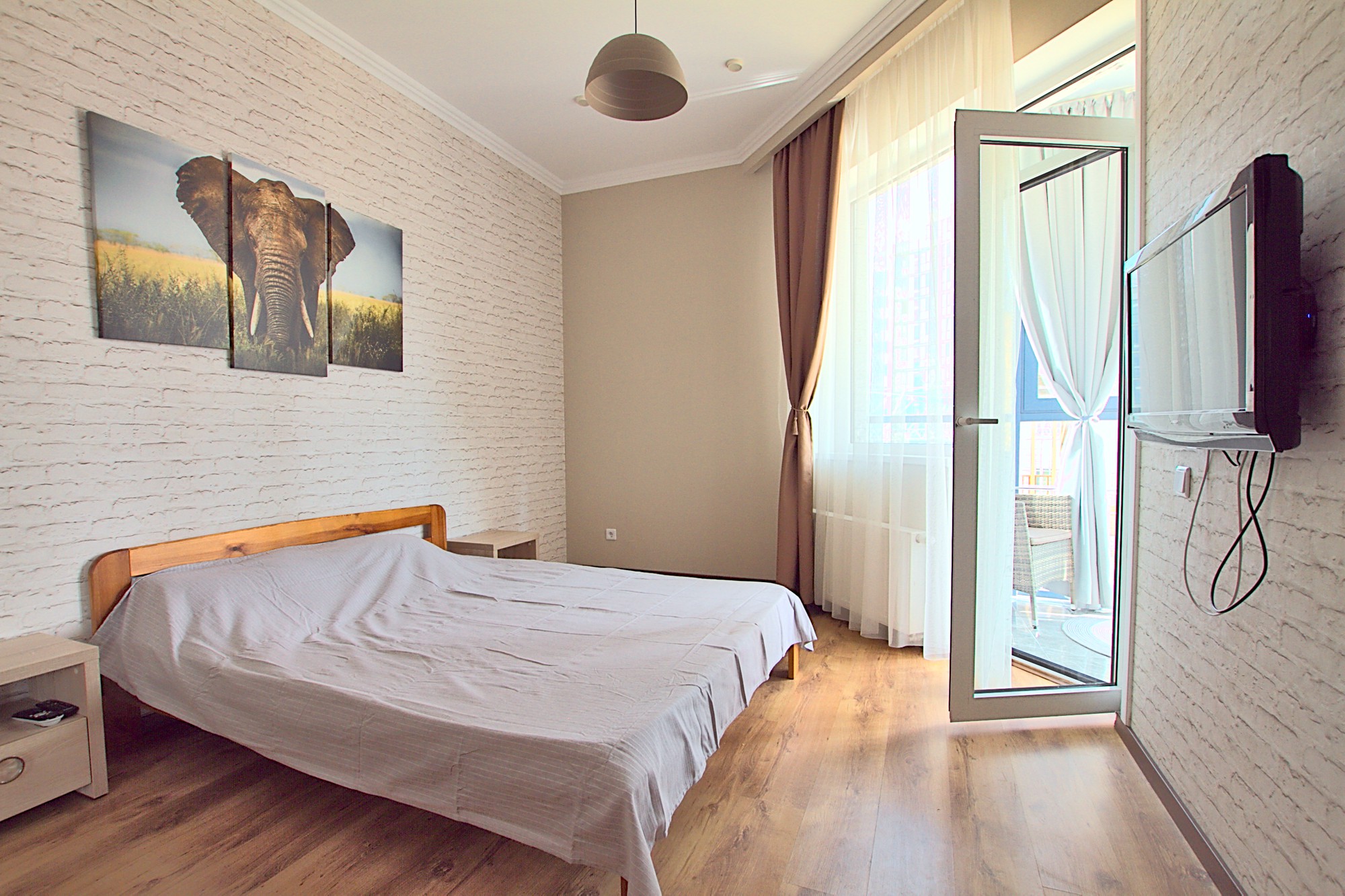 Coliseum Suite Apartment is a 3 rooms apartment for rent in Chisinau, Moldova