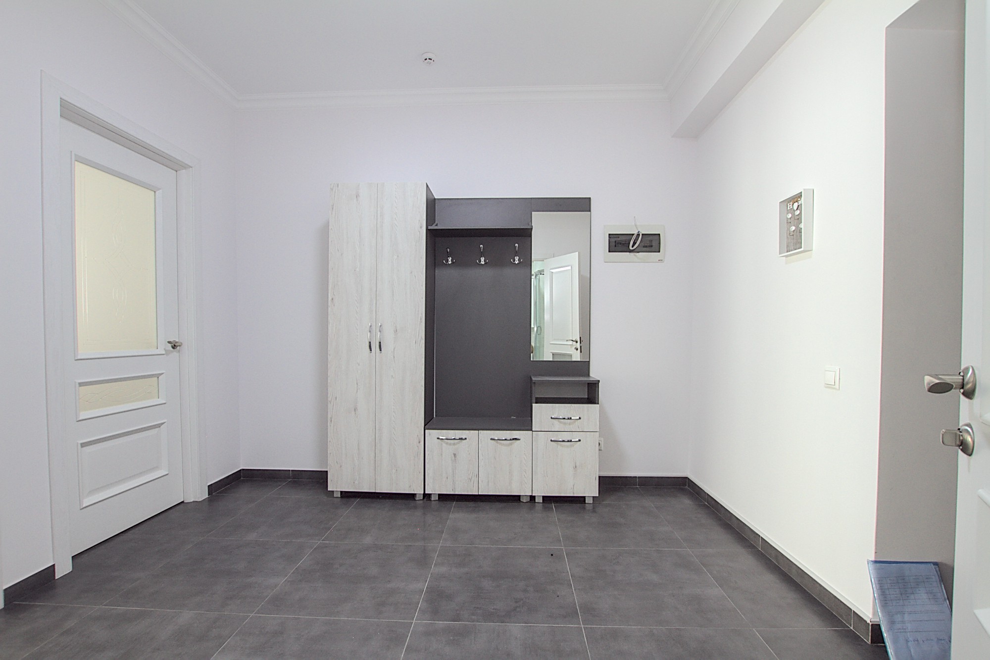 Melestiu Studio is a 1 room apartment for rent in Chisinau, Moldova