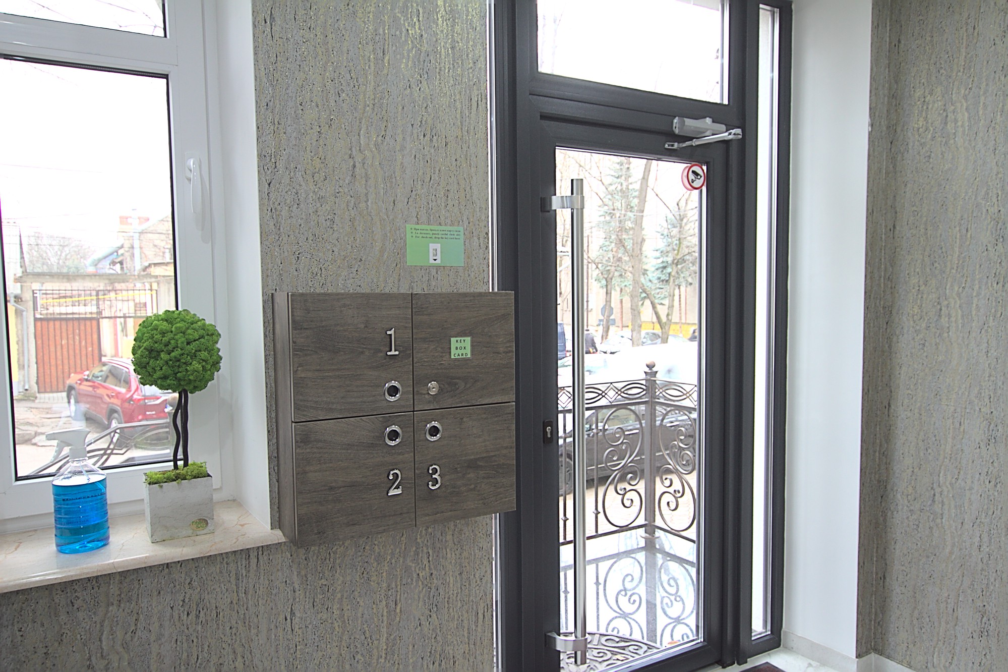 Self Check-in 1 is a 2 rooms apartment for rent in Chisinau, Moldova