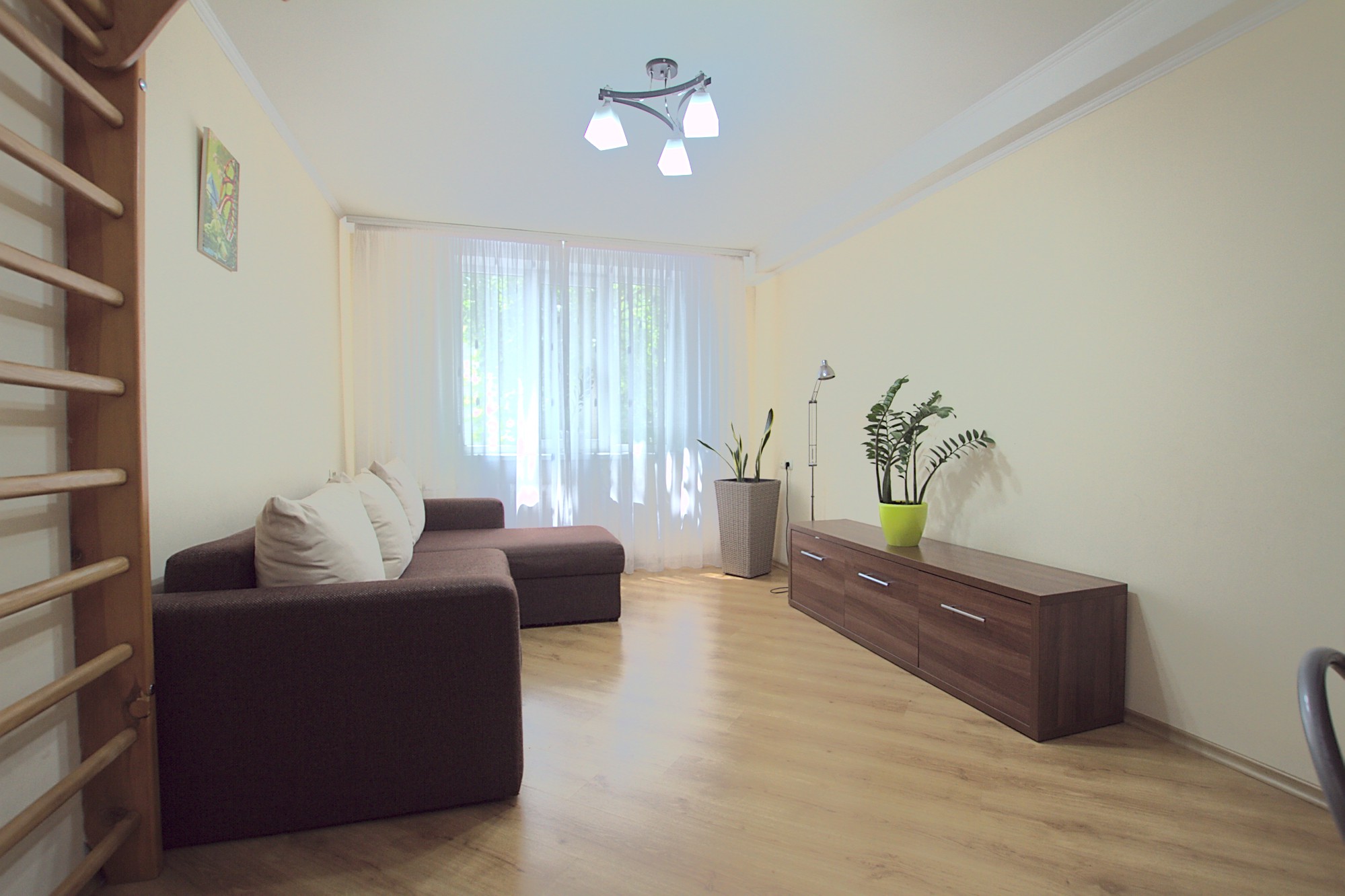 Lavender Apartment  is a 2 rooms apartment for rent in Chisinau, Moldova