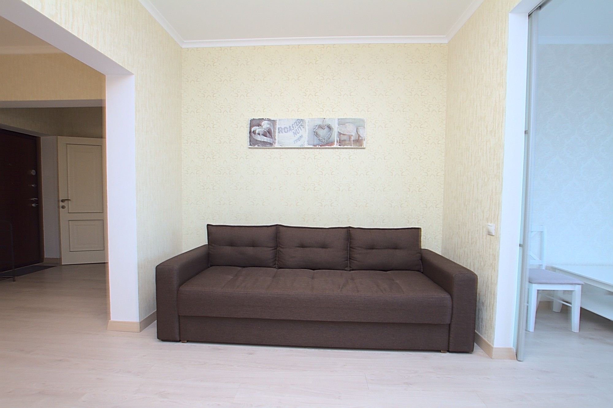 Elegance Trio is a 3 rooms apartment for rent in Chisinau, Moldova