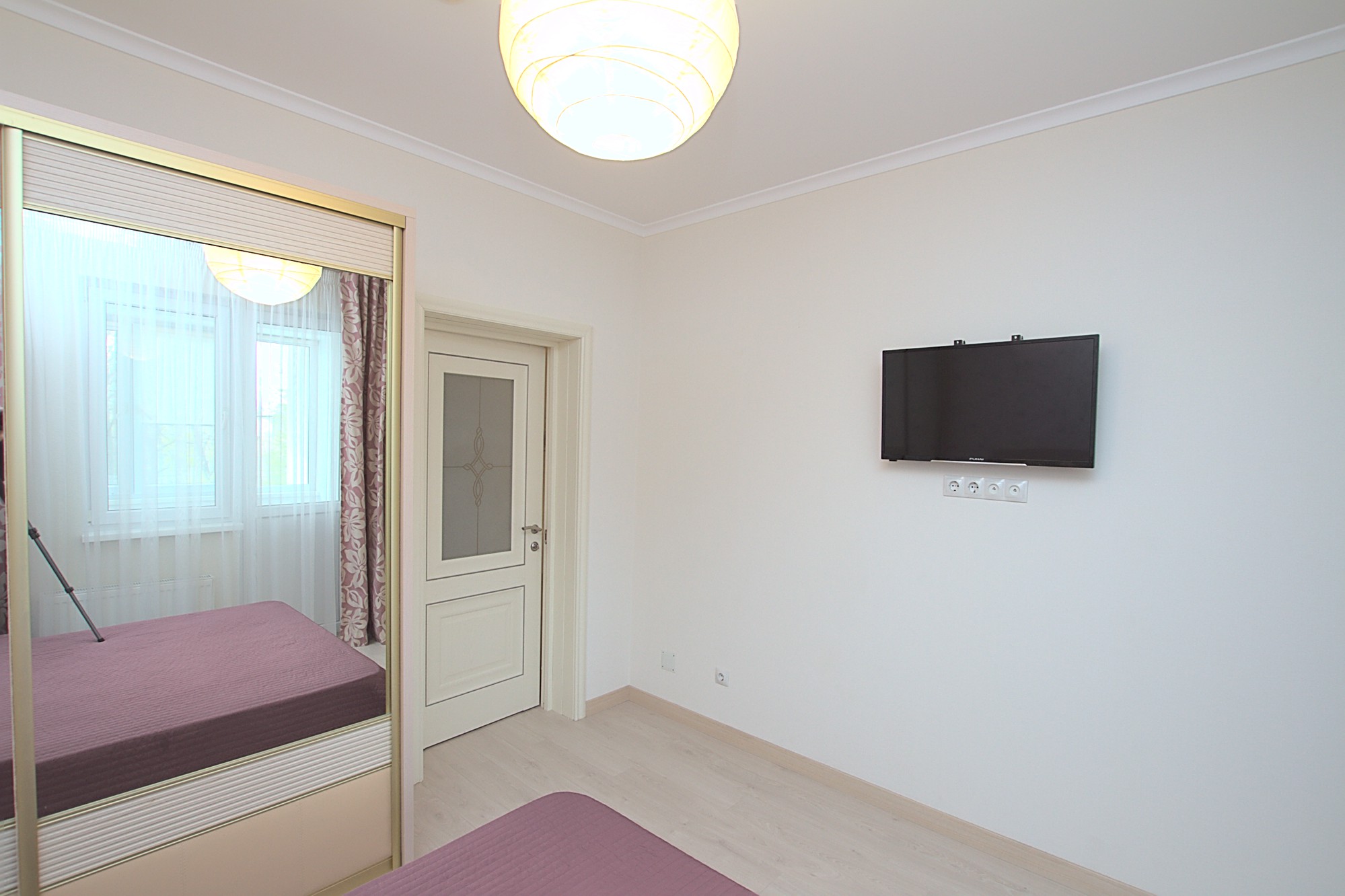 3 rooms apartment for rent in Chisinau, N. Zelinskii 15