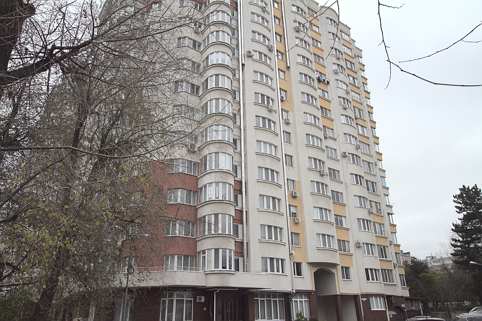 Elegance Trio este un apartament de 3 camere de inchiriat in Chisinau, Moldova