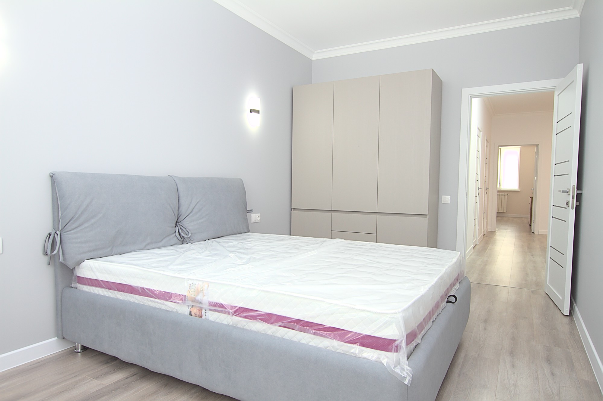 Rent near Main Office of Orange Moldova: 2 rooms, 1 bedroom, 76 m²