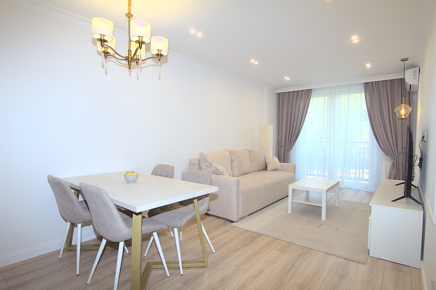 Nuova residenza nel centro di Chisinau: 2 stanze, 1 camera da letto, 55 m²