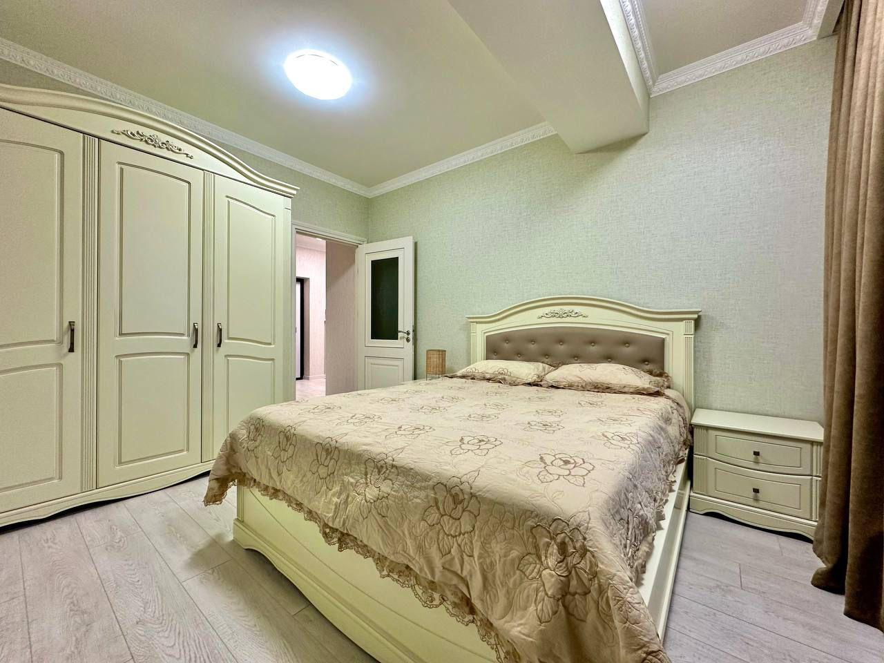 Central Avenue Apartment es un apartamento de 2 habitaciones en alquiler en Chisinau, Moldova