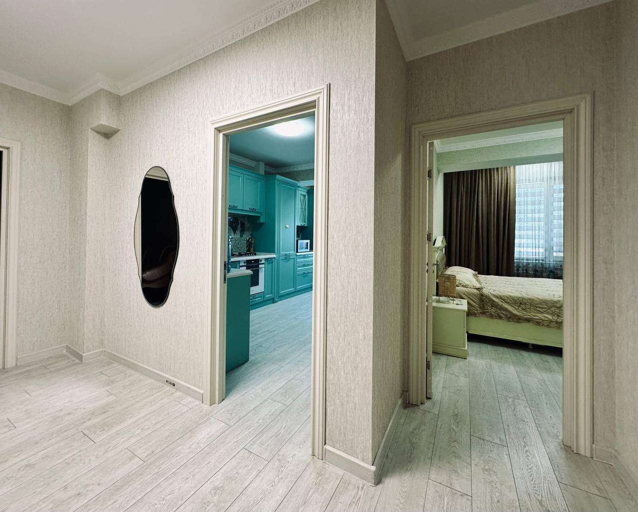Central Avenue Apartment es un apartamento de 2 habitaciones en alquiler en Chisinau, Moldova
