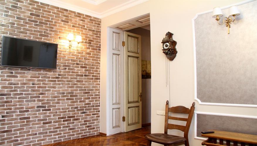 Vintage Silver Apartment is a 3 rooms apartment for rent in Chisinau, Moldova