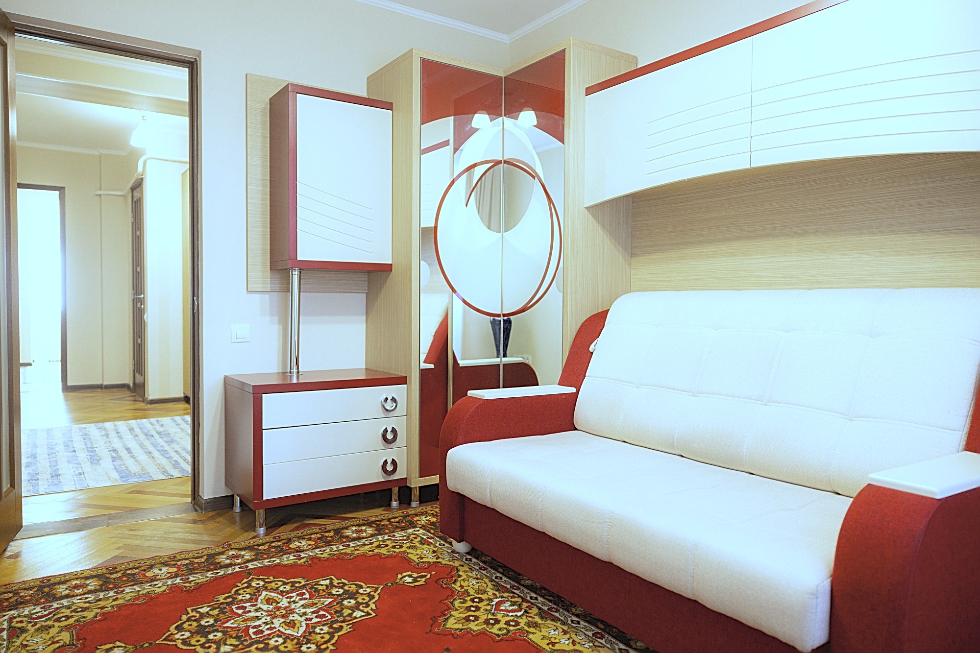 Silver Apartment is a 3 rooms apartment for rent in Chisinau, Moldova